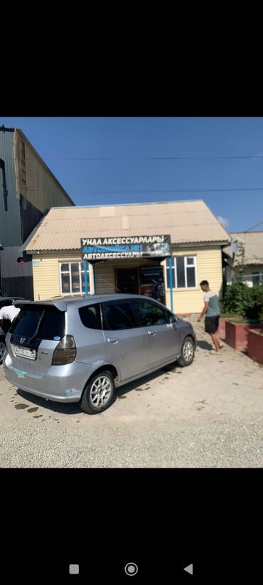 срочно продаю нужны деньги очень срочно: Honda Fit: 2003 г., 1.3 л, Автомат, Бензин, Универсал