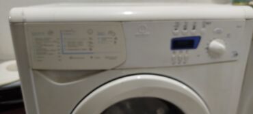Paltaryuyan maşınlar: Paltaryuyan maşın Indesit, 5 kq, İşlənmiş, Avtomat, Qurutma var, Kredit yoxdur, Ödənişli çatdırılma