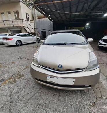 Toyota: Toyota Prius: 1.5 l | 2008 il Hetçbek