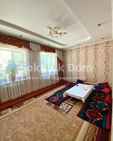 Продажа коттеджей и домов: 🏠Продаётся дом в с Сокулук 🟡Комнаты: 6 🟡Участок: 13 соток 🟡Отопление — 8