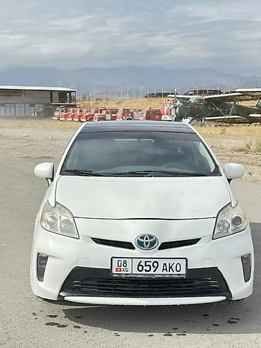 спойлео: Toyota Prius: 2012 г., 1.8 л, Гибрид, Лифтбек — 4