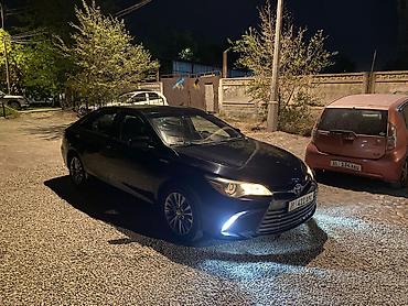 европейцы: Toyota Camry: 2015 г., 2.5 л, Автомат, Гибрид, Седан — 4