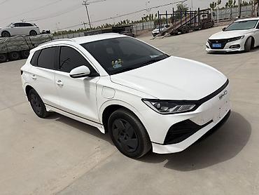 BYD: BYD E2: 2023 г., Автомат, Электромобиль, Хэтчбэк — 2