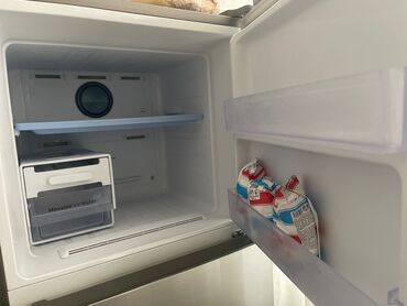 скупка холодильник бу: İşlənmiş Soyuducu Samsung, De frost, İki kameralı, rəng - Boz