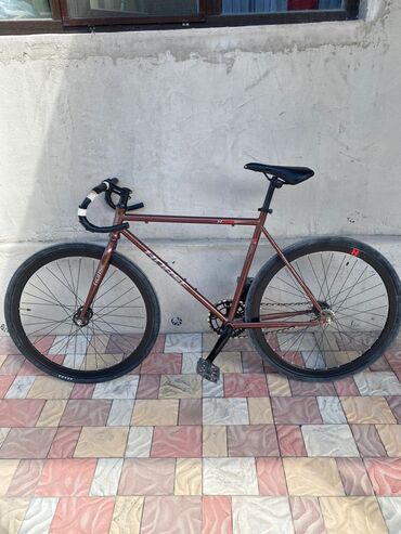 велик для взрослых: Продаю велосипед fixed gear horse Состояние хорошее есть