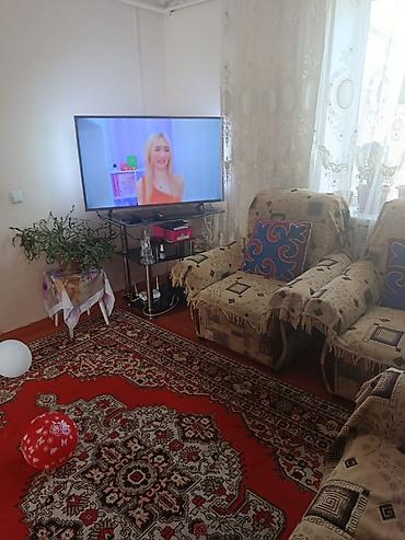 Продажа коттеджей и домов: Продаётся дом с двором и хозпостройками. - Кирпичный забор по — 15