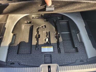 Lexus: Lexus ES: 2020 г., 2.5 л, Вариатор, Гибрид, Седан — 13