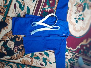 горнолыжные костюмы на прокат: Спортивный костюм L (EU 40), цвет - Синий