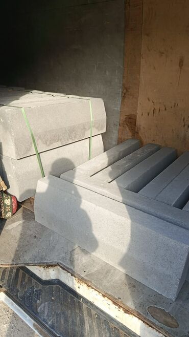 Садовые бордюры: Садовый бордюр, Литой, ЖБИ (Железобетонный), Декоративный, Новый — 9