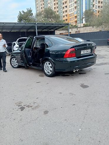opel maşin: Opel Vectra: 2 l | 1999 il — 10