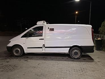 Транспорт: Mercedes-Benz Vito рефрижераторный фургон - Белый грузовой фургон — 5