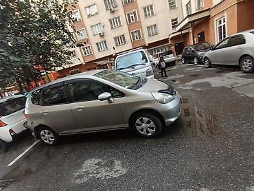 opel tigra: Honda Fit: 2004 г., 1.3 л, Автомат, Бензин, Хэтчбэк — 3