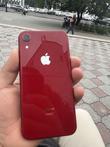 Apple iPhone: IPhone Xr, Б/у, 64 ГБ, Красный, 74 %