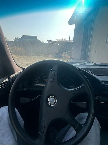 кудайберген мотор: BMW 5 series: 1990 г., Бензин, Седан — 4
