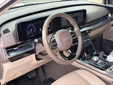 Kia: Kia Carnival: 2022 г., Минивэн — 41