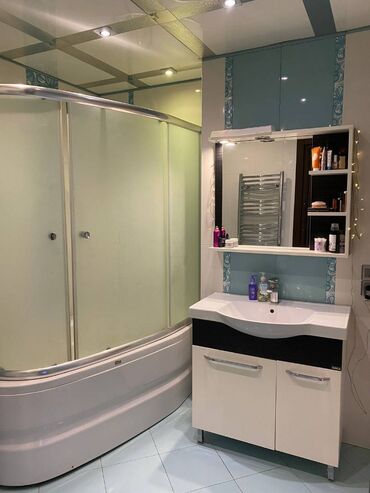 Uzunmüddətli kirayə mənzillər: Badamdarda 1 otaqlı tam əşyalı mənzil kirayə verilir. Divan açılır 1 — 5