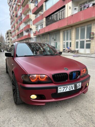 BMW: BMW 325: 2.5 l | 2001 il Sedan