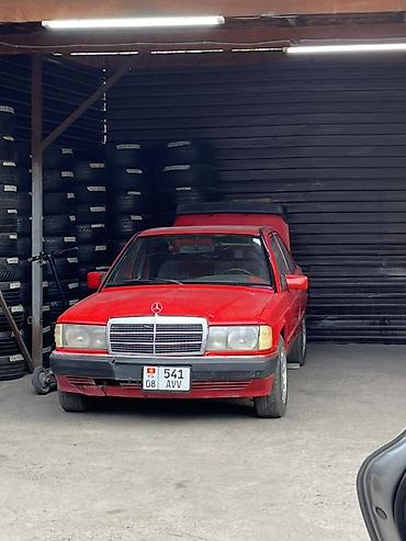 Продажа авто: Mercedes-Benz 190: 1984 г., 2 л, Механика, Бензин, Седан — 7