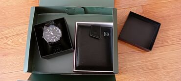 подарок на 14 февраля мужчине: Продаю подарочный набор для мужчин. часы и кошелек