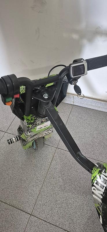 2 el scooter: İşlənmiş Elektrik samokat 6", ≤ 250 Vt, 36 - 45 km/s, Ünvandan götürmə — 2