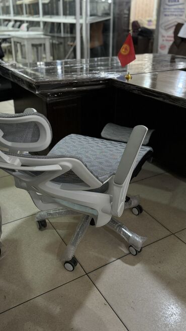 Офисные кресла: Представляем вам офисное кресло 1556D - идеальное сочетание комфорта и — 8