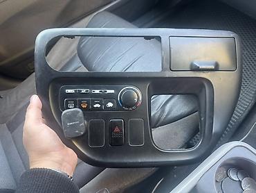 ua 705: Панель и климат контроль на Хонда Авансир. Панель целая. Климат — 1