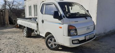 Hyundai: Hyundai Porter: 2015 г., 2.5 л, Автомат, Дизель