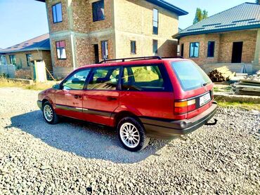 чехол на машина: Volkswagen Passat Variant: 1991 г.