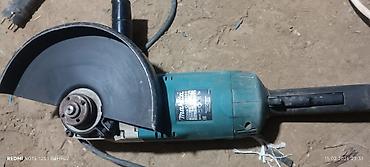 meduza disk: Makita GA9020 böyük bucaqslı daşkəsən (UŞM) - Disk diametri: 230 mm - — 2