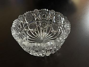 saxlama qab: Kəsilmiş naxışlı kristal şüşə qab - Material: qalın, şəffaf kristal — 1