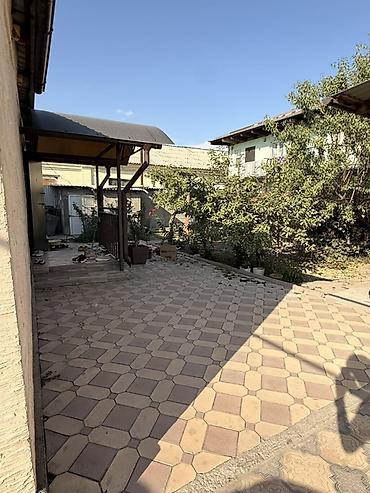 Продажа домов: 5 комнат, 100 м², 5 соток, Бишкек, Пишпек Собственник — 5
