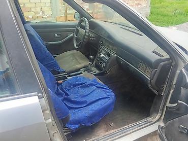 Транспорт: Audi 100: 1990 г., Механика, Седан — 2