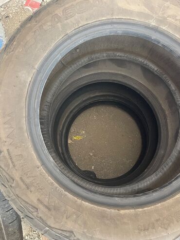 Təkərlər: Yeni Şin Lassa 265 / 70 / R 18 — 4