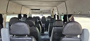 panorama 2007: Ford Transit: 2.4 l | 2007 il 36978 km Mikroavtobus — 6