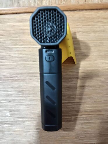 Ostali akumulatorski alati: Tehničke karakteristike: * Model: X8. * Brzina motora: Impresivnih — 2