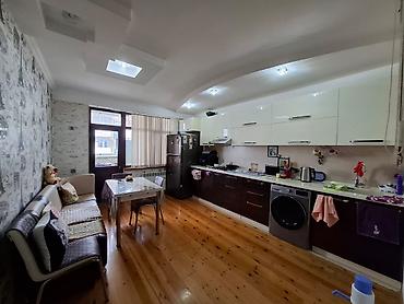 agsuda ev satilir: Bakıxanov qəs., 3 otaqlı, Yeni tikili, 92 kv. m — 7