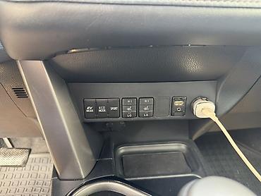 Toyota: Toyota RAV4: 2018 г., 2.5 л, Автомат, Гибрид, Кроссовер — 7