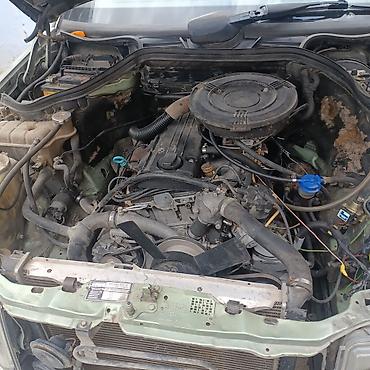 c 220: Mercedes-Benz W124: 1990 г., 2 л, Механика, Бензин, Седан — 5