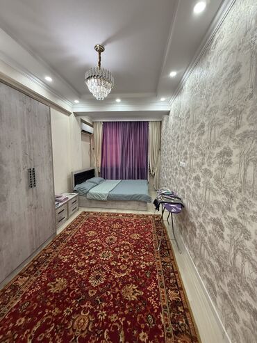 Посуточная аренда квартир: 2 комнаты, Постельное белье, Кондиционер, Парковка — 3