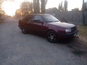 бу запчасти на фольксваген венто бишкек: Volkswagen Vento: 1994 г., 1.8 л, Механика, Бензин, Седан