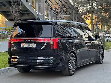 kia stringer: Zeekr 009: | 2024 г. Минивэн — 4