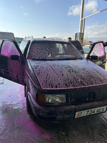 мтз 82 1 купить бу: Volkswagen Passat: 1991 г., 1.8 л, Механика, Бензин, Универсал