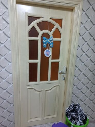 Otaq qapıları: Qonaq otağı üçün İşlənmiş Otaq qapısı Zamok ilə, Zəmanətsiz, Ödənişli çatdırılma — 9