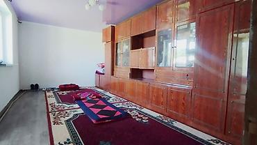Продажа коттеджей и домов: Продаётся жилой дом с большим участком. ( Без риалтора ) Рядом вся — 6
