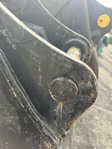 Запчасти для строительных машин: Карейский — 4