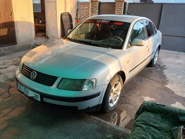 мото скутеры: Volkswagen Passat: 1998 г., 1.9 л, Механика, Дизель, Седан