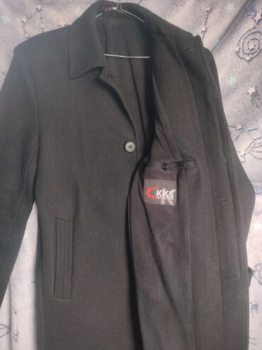 Пуховики и зимние куртки: Куртки разные. зимние. цены от 750 до 2500 — 16