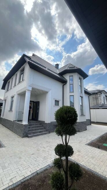 Продажа домов: Дом, 300 м², 4 комнаты, Агентство недвижимости, Евроремонт