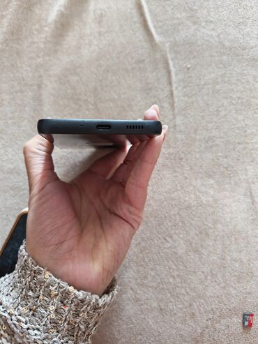телефон fly ds105d: Smartfon – qara rəng, nazik və yüngül dizayn Xüsusiyyətlər: - Ekran