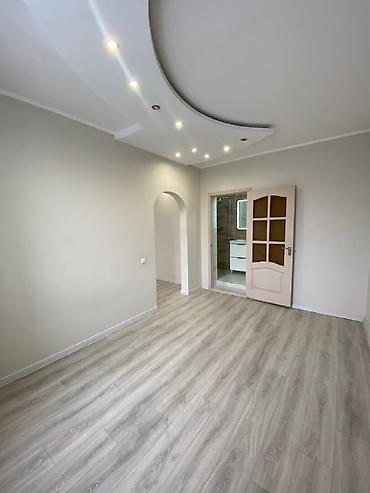 Аренда офисов: Аренда офисов, 250 м², В частном доме, 1 линия — 6